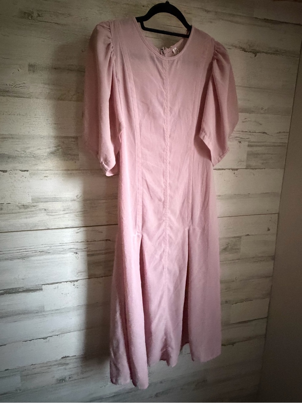 Anthropologie Blush Pink Midi Dress with Puff Sleeves - Picture 4 of 6